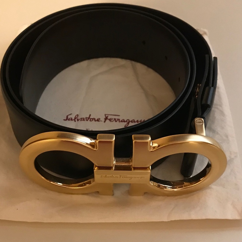 Salvatore Ferragamo belt-Gold